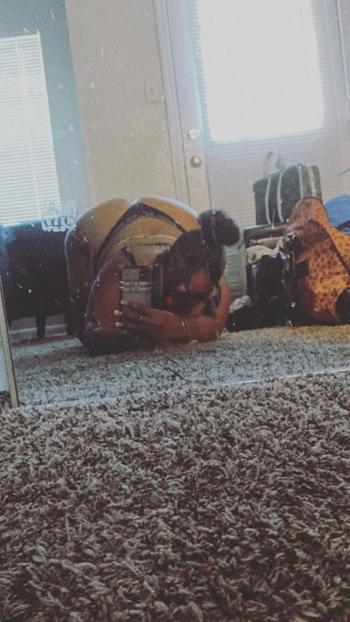 Renni, 25  female escort, Oklahoma City