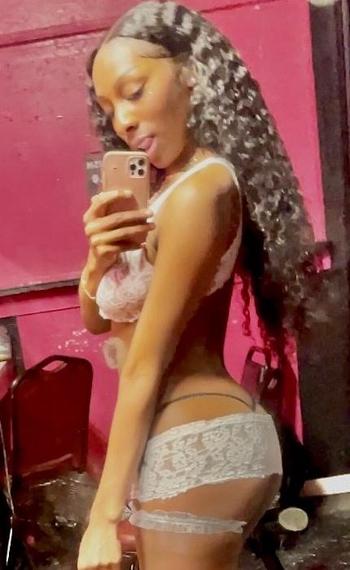 Taylor, 21  female escort, Oklahoma City