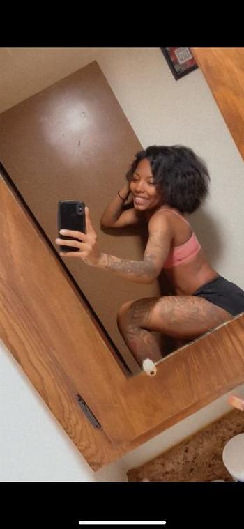 405-396-4241, 26  female escort, Oklahoma City