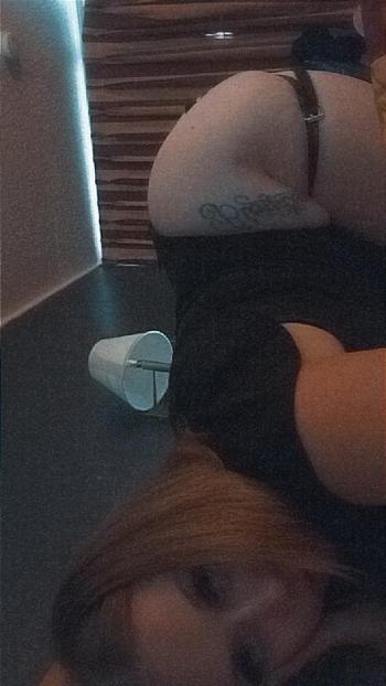 405-435-8630, 29  female escort, Oklahoma City