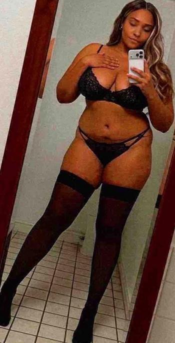 Raven, 35  female escort, Oklahoma City