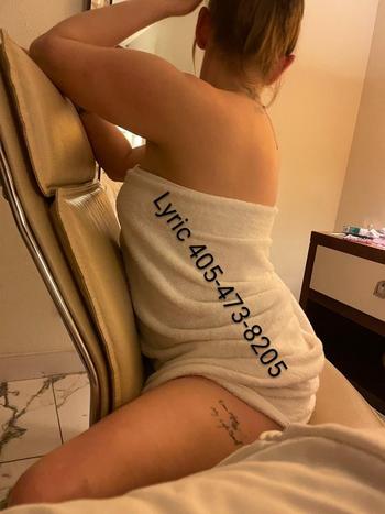 Sunny, 32  female escort, Oklahoma City